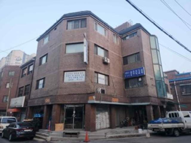 경기도 고양시 덕양구 토당동 834-9 근린생활시설 및 주택