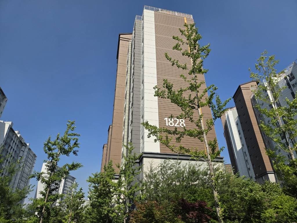 경기도 화성시 동탄구 여울동 1047 동탄2신도시금강펜테리움센트럴파크 제1828동 제3층 제301호 [1/2 지분매각]