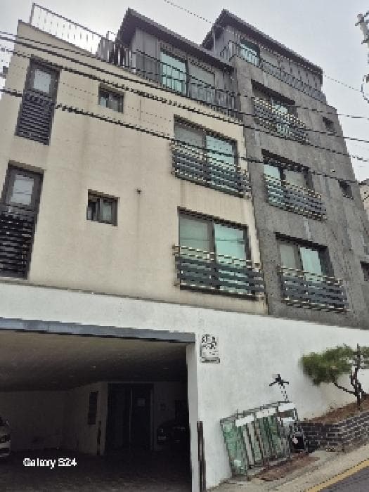 서울특별시 강남구 논현동 154-16 주건축물제1동  2층204호