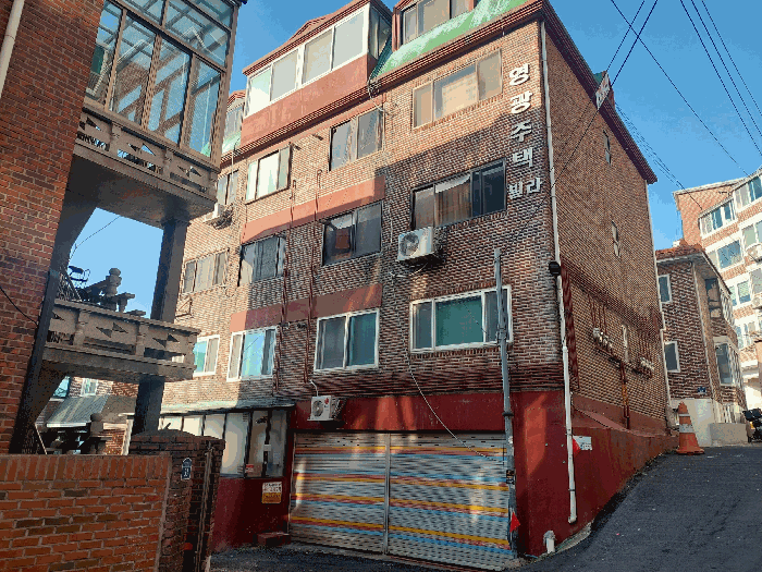 서울특별시 관악구 봉천동 635-477  1층101호