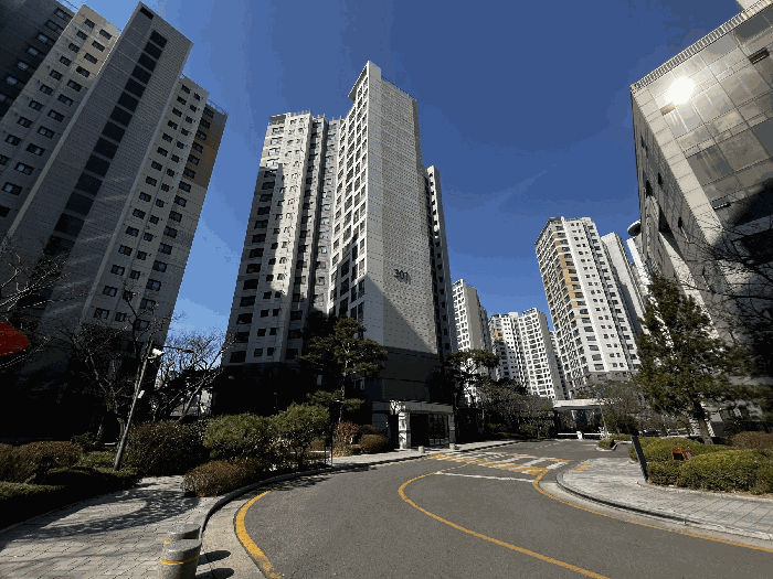 서울특별시 종로구 평동 233 경희궁자이 301동 15층1502호