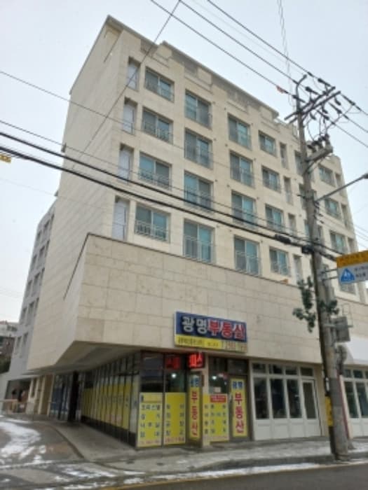 서울특별시 강서구 송정로 53, 제101동 제4층 제404호 (공항동, 발쿠치네하우스)