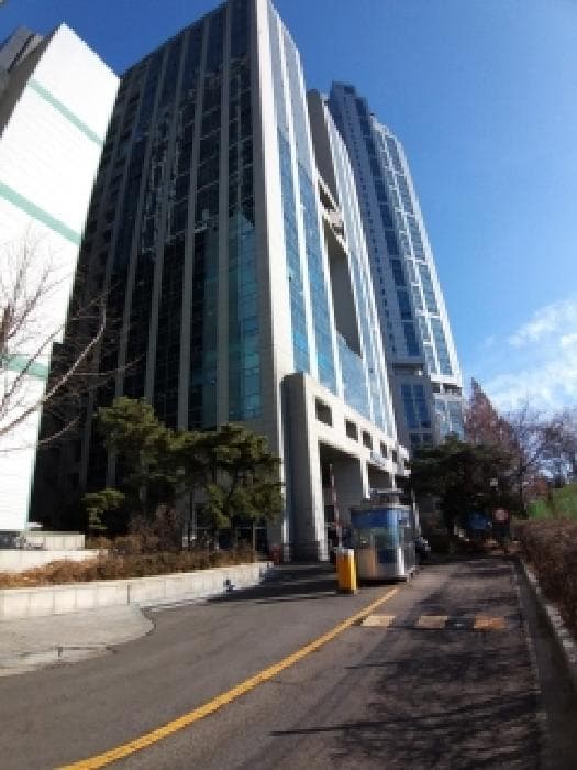 서울특별시 영등포구 여의도동 61-4 콤비빌딩  제6층 제612호