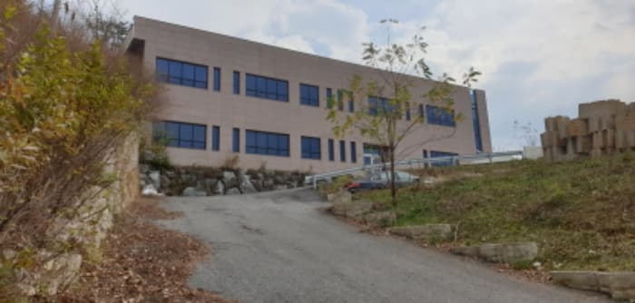 경기도 양주시 장흥면 가마골로258번길 51-16 (제1동) 외 2 필지