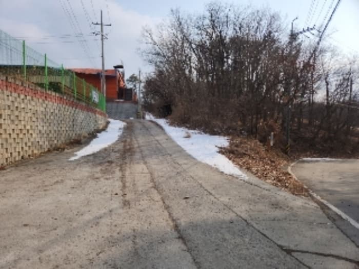 경기도 양주시 남면 감악산로215번길 211-83 (주1동) 외 3 필지
