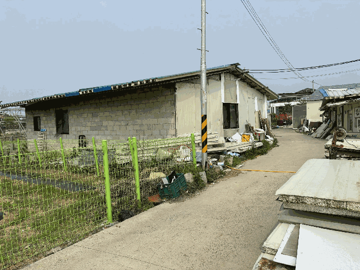 경기도 연천군 군남면 남계리 196-4 외 1 필지