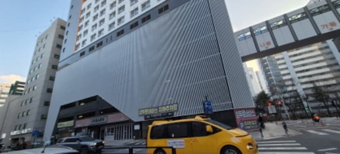 경기도 고양시 일산서구 중앙로 1425, 나동 1층105호 (주엽동,주엽역삼부르네상스) 외 5개 호