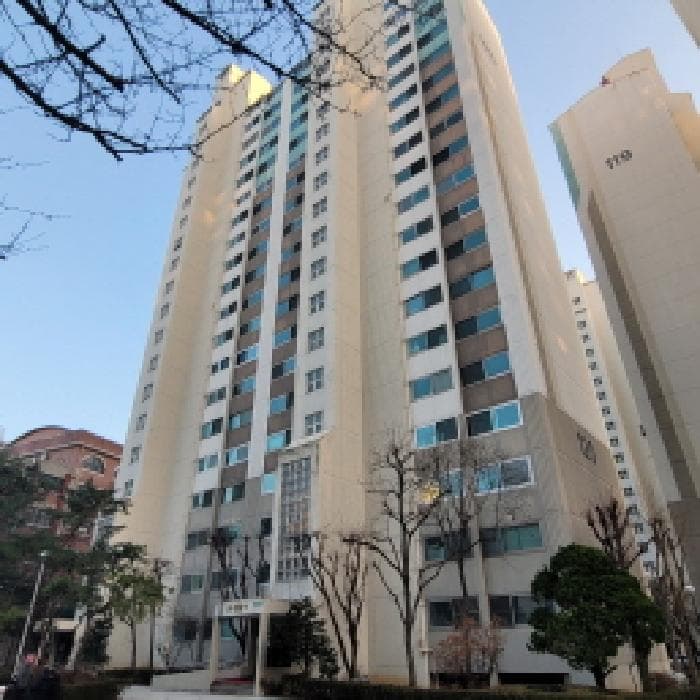 경기도 고양시 일산서구 탄현동 121 큰마을현대아파트 120동 18층1803호