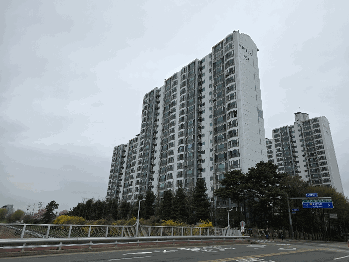 경기도 고양시 일산서구 대화동 2583 킨텍스아이파크 803동 13층1305호
