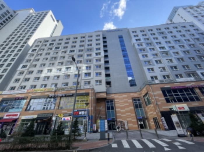 인천광역시 서구 청라한내로100번길 8-28(청라동), 2층231호 (청라동,청라레이크봄)