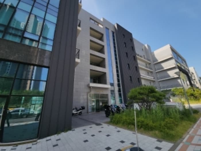 인천광역시 연수구 앵고개로 90, 1층115호 (동춘동,힘찬프라자)