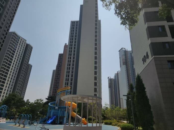 인천광역시 중구 두미포로 112, 105동 25층2501호 (중산동,이편한세상영종국제도시오션하임)