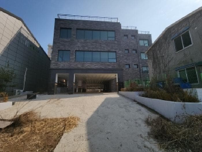 인천광역시 연수구 옥련동 558 외 1 필지