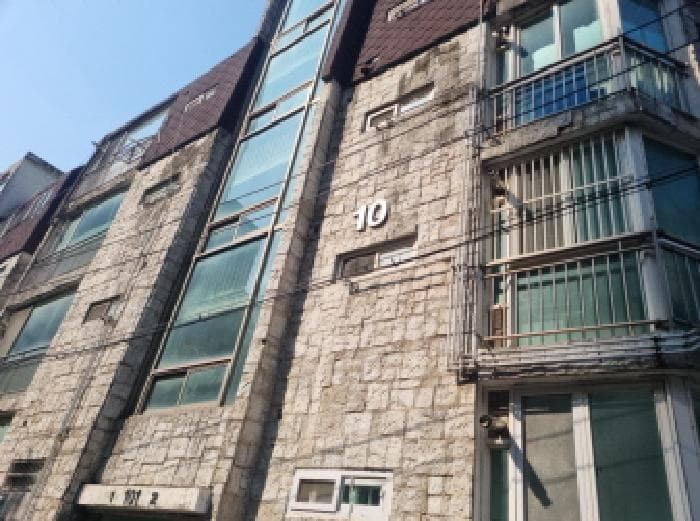 인천광역시 남동구 만수동 109-379  2층201호