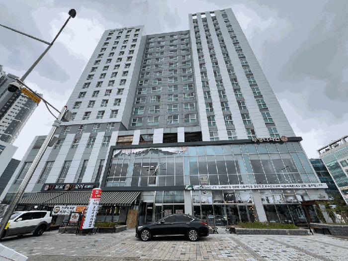 인천광역시 서구 청라동 167-23 청라월드메르디앙커낼웨이  7층 702호