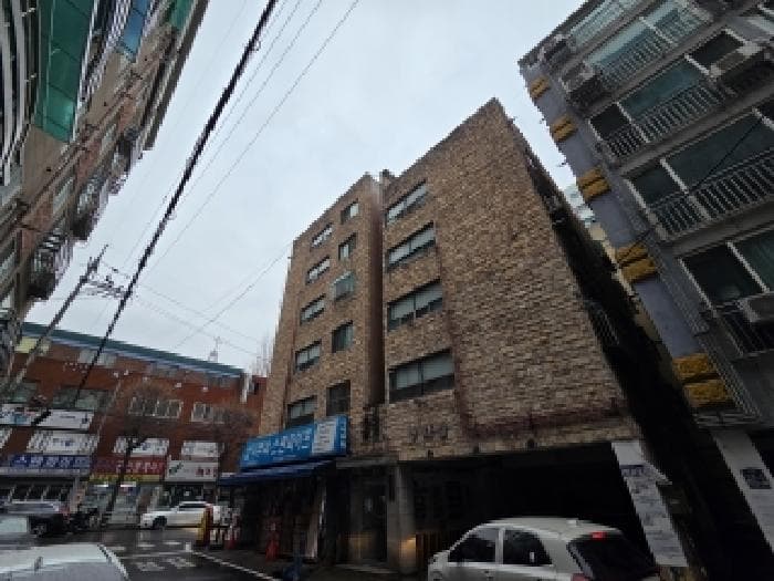 인천광역시 부평구 부평동 492-8 지선아파트  2층204호