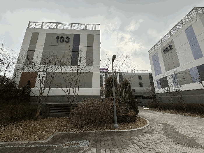 인천광역시 서구 청라동 104-2 청라파크자이더테라스1블럭 103동 4층402호