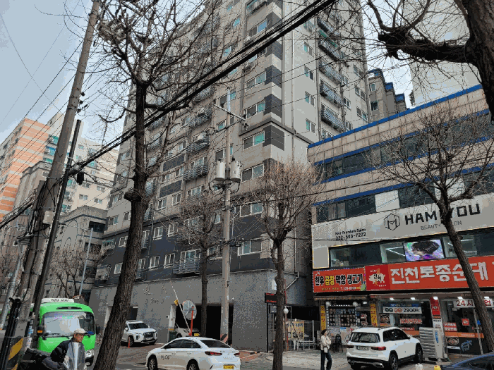 인천광역시 부평구 부평동 504-4 현대홈타운  7층706호