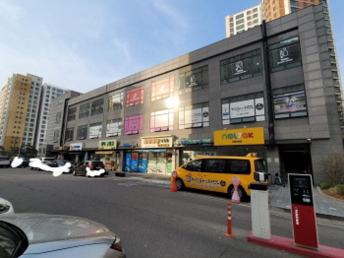 경기도 김포시 걸포동 1593 한강메트로자이3단지 상가동 1층 108호
