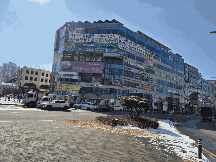 경기도 김포시 구래동 6880-2 엠스퀘어  1층128호