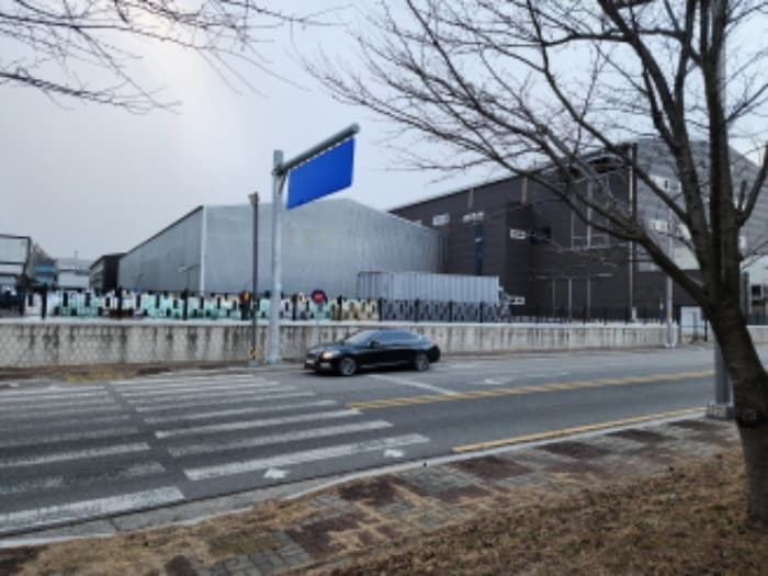 경기도 화성시 서신면 전곡산단로 162 (1동) 외 1 필지 외 2개 동