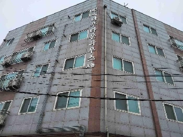 경기도 수원시 권선구 입북동 300 편백나무 타운하우스 에이동 4층401호