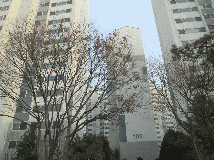 경기도 화성시 반월동 865-1 신영통현대아파트 102동 401호