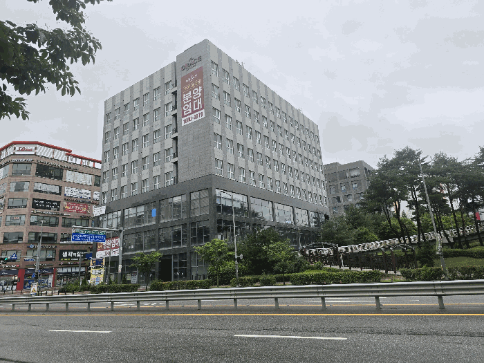 경기도 용인시 기흥구 서천동 815 더그레이스경희  4층408호