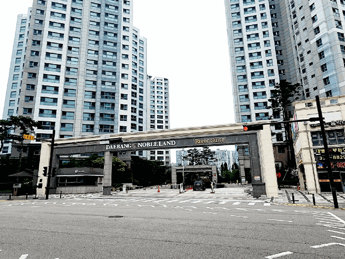 경기도 화성시 새솔동 송산그린시티이에이에이4블록 송산신도시대방노블랜드리버스위트2차 205동 2층204호