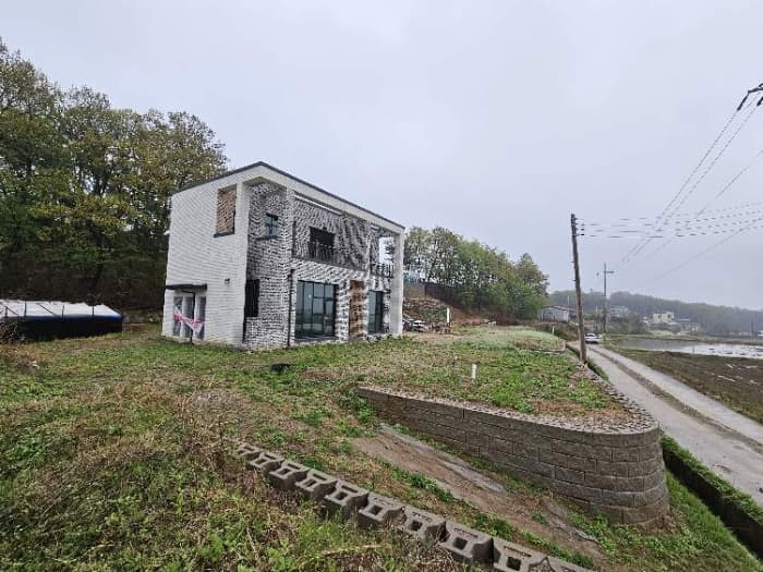 경기도 이천시 신둔면 원적로 609-58 (1동) 외 4 필지