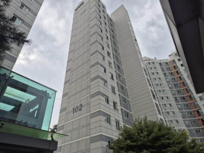경기도 여주시 도예로 83-60, 102동 2층201호 (현암동,이편한세상여주)