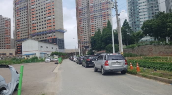 경기도 안성시 공도읍 양기리 352-4 외 5 필지