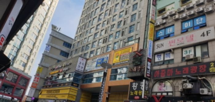 경기도 안산시 단원구 고잔1길 70, 2층201호 (고잔동,아피체) 외 8개 호