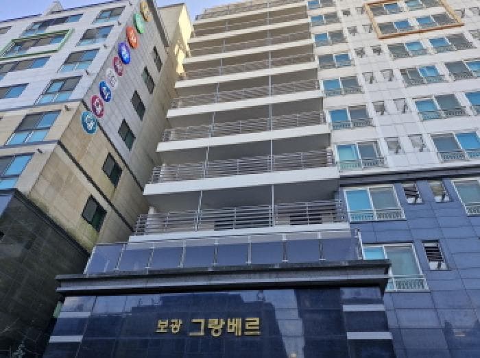 경기도 안산시 단원구 화정천서로2길 9, 2층213호 (선부동,보광그랑베르)