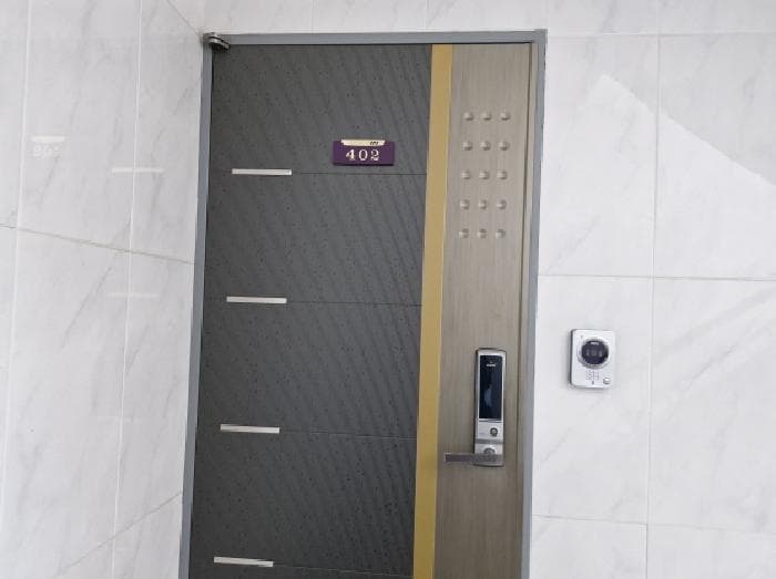 경기도 안산시 단원구 와동 698-11  4층402호