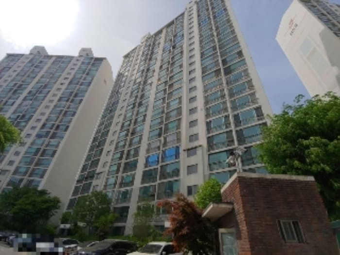 경기도 군포시 고산로643번길 10, 1152동 7층703호 (산본동,신안모란아파트)