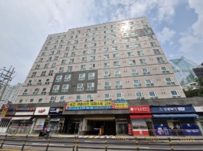 경기도 안양시 만안구 만안로 254, 1층111호 (안양동,헤븐리치더퍼스트294)