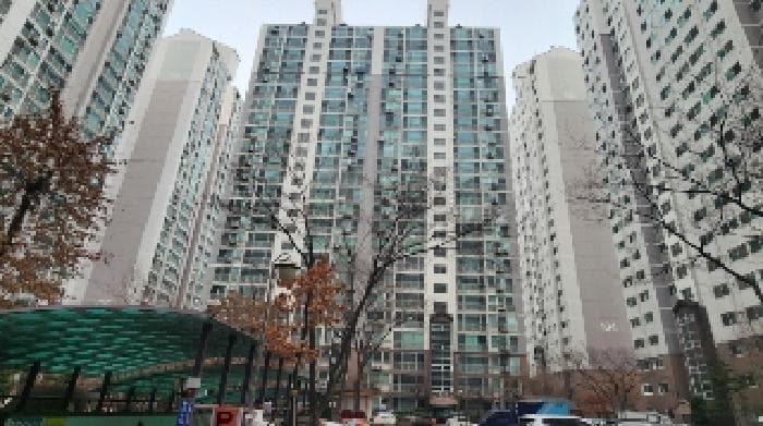 경기도 안양시 만안구 석수동 182-2 석수이-편한세상아파트 113동 7층703호