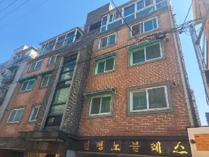경기도 안양시 만안구 안양동 873-90 원평노블레스  2층202호