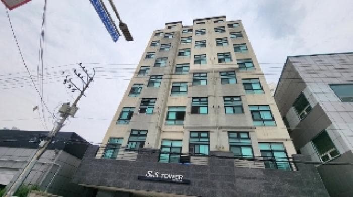 경기도 안양시 동안구 호계동 896-9  8층806호