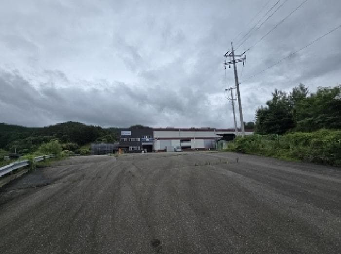 충청북도 청주시 상당구 미원면 쌍이리 256 주1 외 9 필지