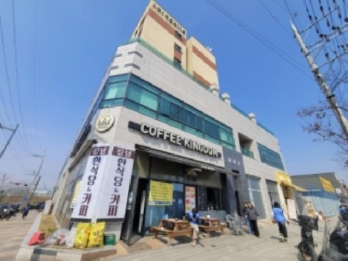 충청북도 청주시 흥덕구 외북동 317 아크로폴리스  1층103호