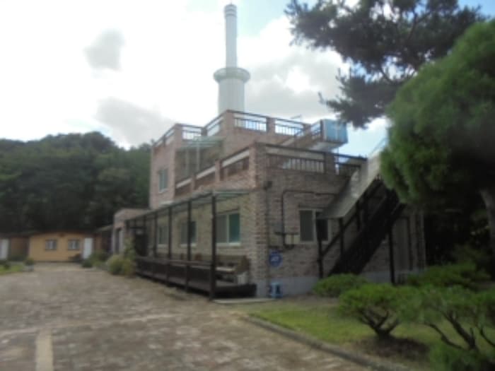 충청북도 충주시 중앙탑면 창동3길 16 외 7 필지