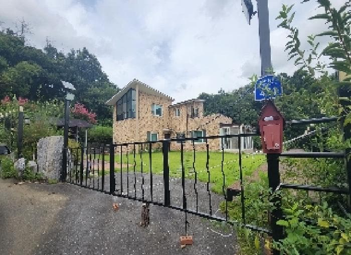 충청북도 옥천군 군북면 증약리 414-21 주1동 외 2 필지