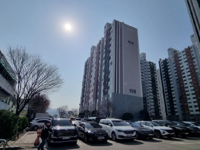 대전광역시 서구 도마동 180-2 효성타운 108동 8층803호