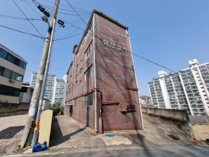 대전광역시 동구 용운동 462-3  4층401호