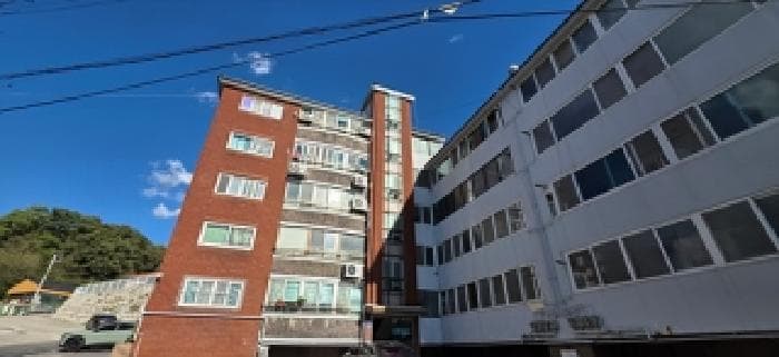 충청남도 예산군 예산읍 향천리 177 신천아파트  3층303호