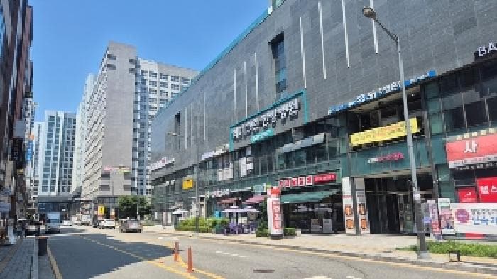 충청남도 천안시 서북구 불당동 1485 센트애비뉴  3층302호