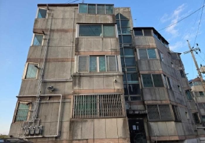 충청남도 천안시 서북구 성거읍 석교리 101-3 유원빌라트  3층301호