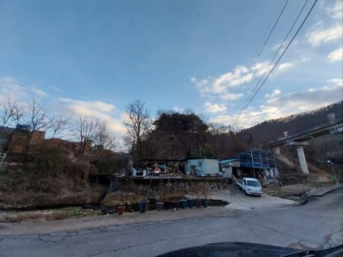 충청남도 공주시 반포면 봉곡리 305-2 외 1 필지